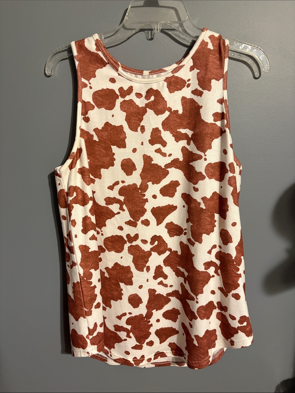 Women’s Cow-Print Tank Top in Rust and White